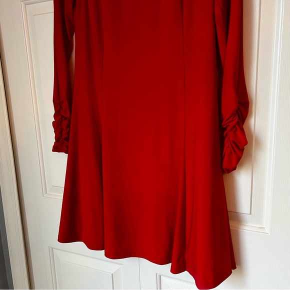 Lauren Ralph Lauren Fit & Flare Dress Red Long Sleeve Ruched Sleeve Size 4 - Picture 5 of 8
